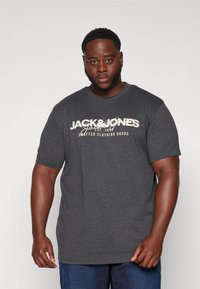 Jack & Jones JJALVIS TEE CREW NECK 3 PACK - Potiskana majica - kombu green/navy blazer/black