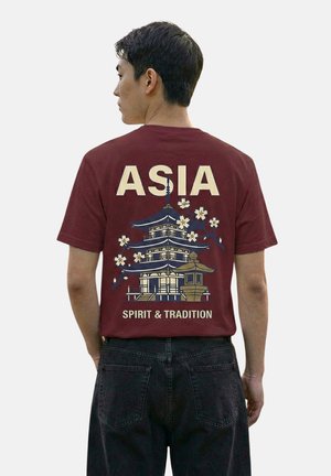 RoamLikeSummer, ASIA UNISEX - Print T-shirt - dark cherry