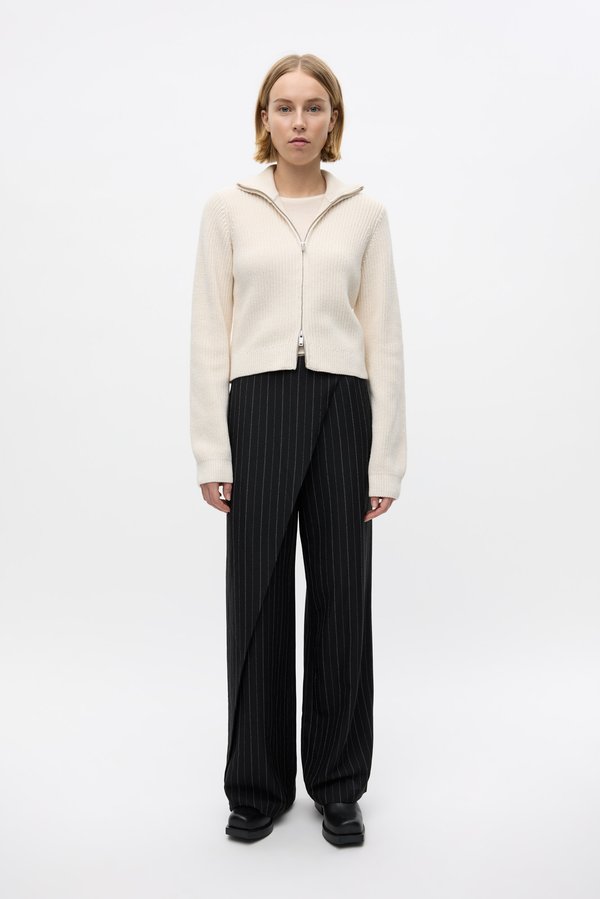 ENTAM PANTS - Trousers