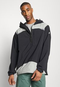 peak performance stowaway anorak