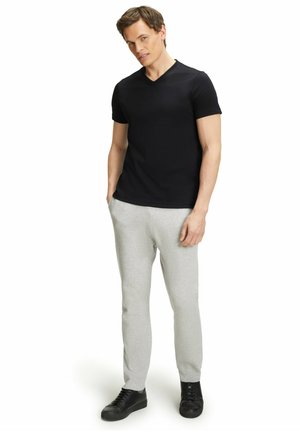 FALKE, BASIC V-NECK - Basic T-shirt - black