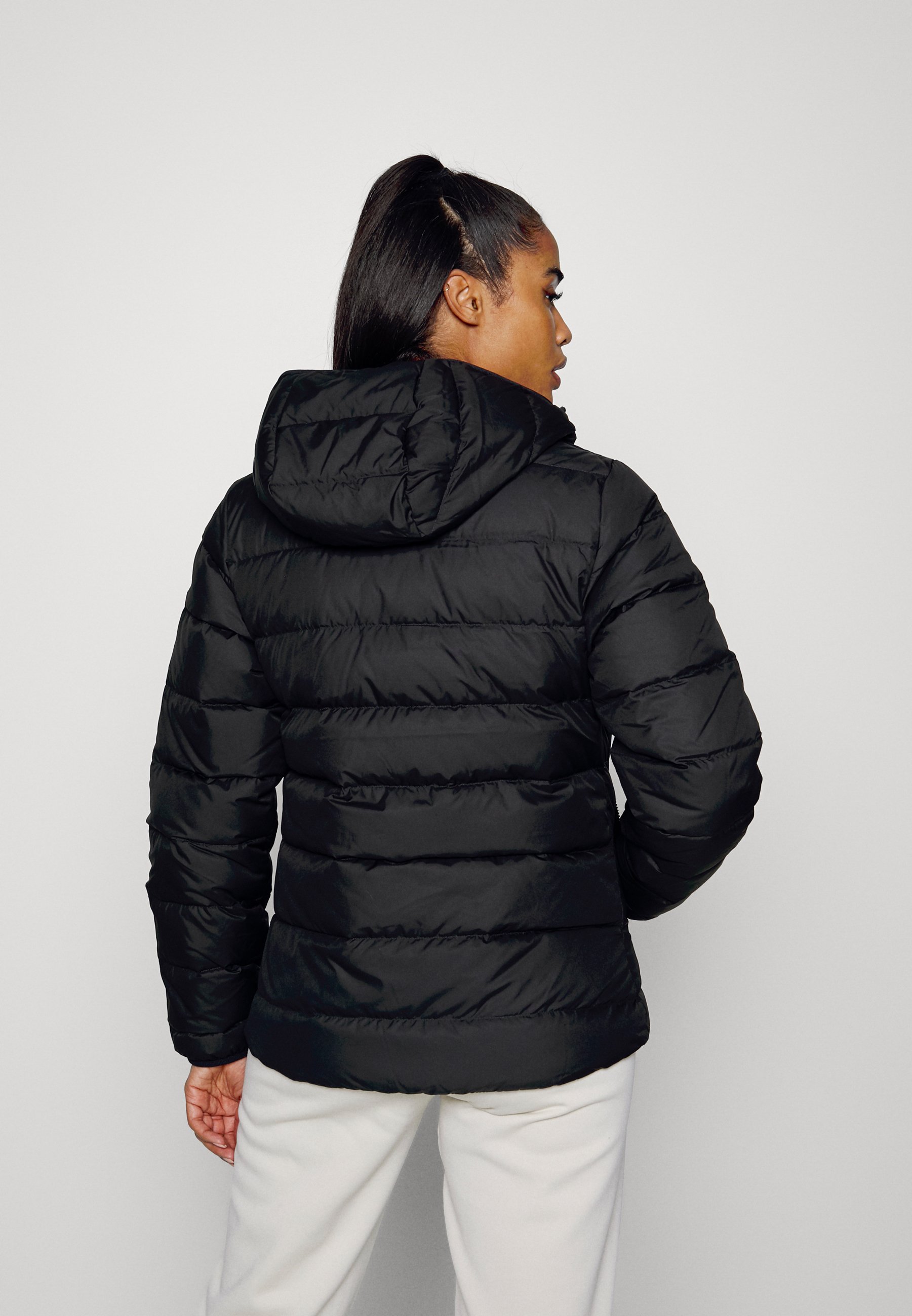 helly hansen svalbard jacket
