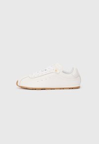 Δεν επιλέχθηκε, white