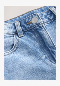 Selezionato, mid blue denim