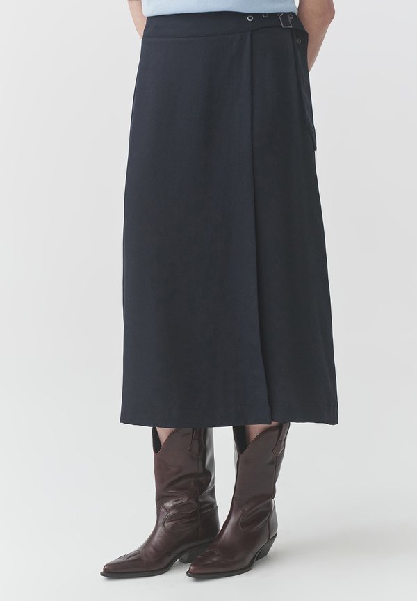 SKINOS - A-Linien-Rock