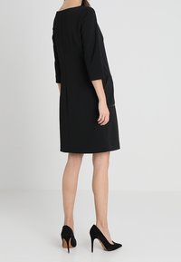 s.Oliver BLACK LABEL Vestido informal - black