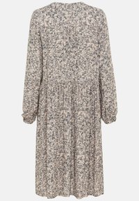 Langærmet kjole i let stof, der har et grå- og beige leopardprint, samlet talje og en afslappet, flydende silhuet.