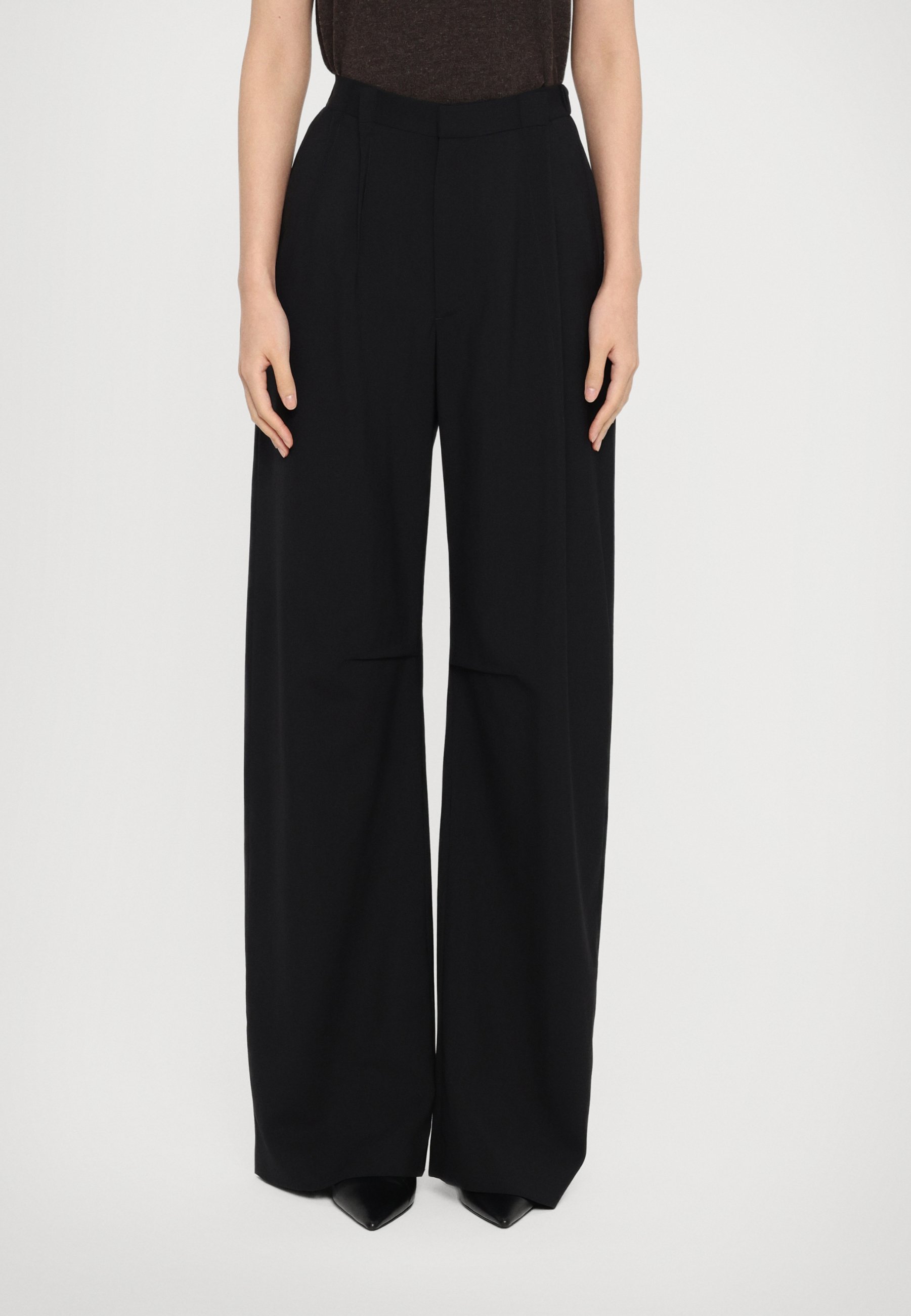 MM6 Maison Margiela PANTS - Trousers - black - Zalando.co.uk