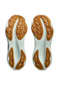 ASICS GEL-EXCITE 11 TR - Väglöparskor - nature bathing black