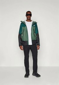 The North Face SIGNAL - Hardshelljacke - duck green/deep nori/black