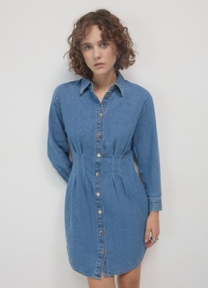 Calliope CON PINCES - Abito a camicia - blu denim scuro