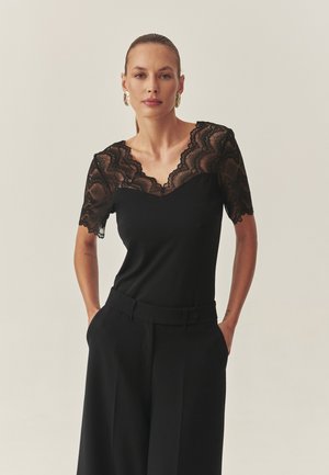 TATUUM Palaidinė - black