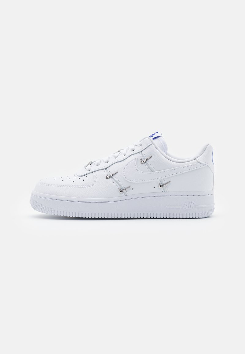 AIR FORCE 1 white/hyper royal/black/white