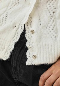 Next GEM TEXTURED - REGULAR FIT - Strickjacke - white ecru