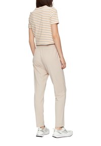 QS Spodnji deli trenirk - beige