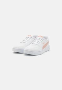Puma COURT LALLY UNISEX - Sportcipő - white/rose quartz