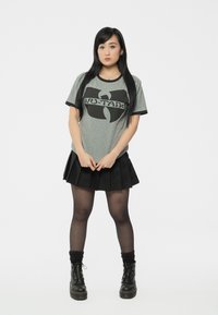 Paradiso Clothing WU-TANG CLAN KANTANA LOGO RINGER - Print T-shirt - grey