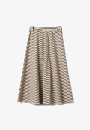Falda a rayas marrón y crema con diseño acampanado, detalles plisados y dobladillo deshilachado. Hecha de tela ligera.