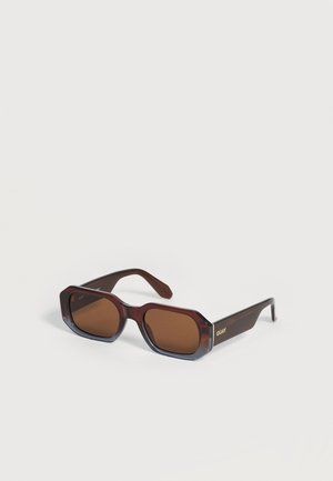QUAY AUSTRALIA, HYPED UP - Lunettes de soleil - dark brown