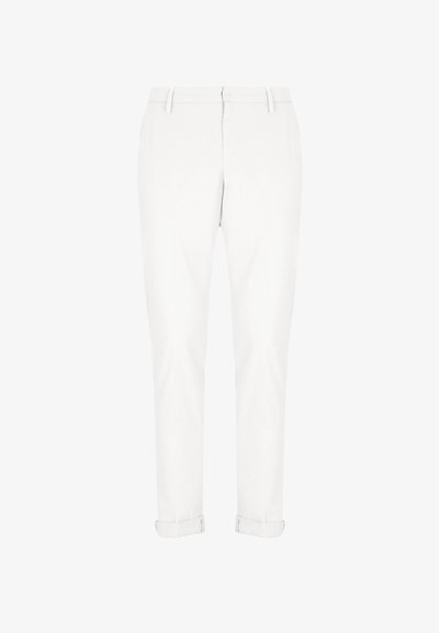 Chinos bianchi in cotone con vestibilità dritta, dotati di chiusura con bottone e zip, tasche laterali e orli arrotolati per un aspetto pulito e sartoriale.