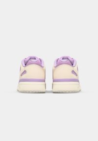 adidas Originals FORUM2000 - Tossud - off white/powder plum