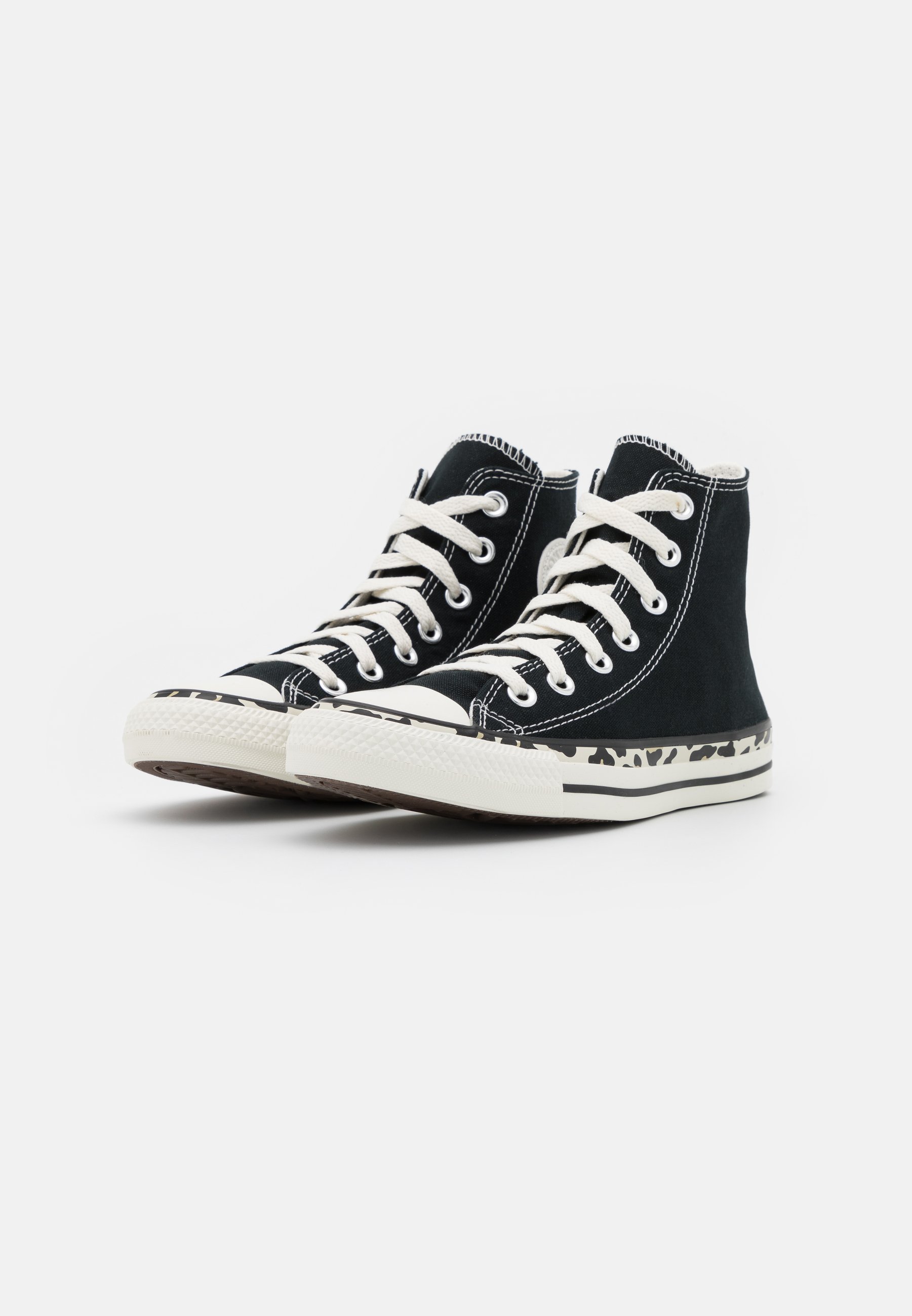 converse noir transparente