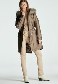 Next LONGLINE SHOWER RESISTANT PADDED  - Zimný kabát - fawn brown