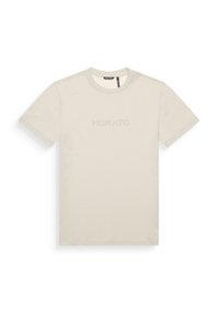 Camiseta de algodón, color beige claro, cuello redondo, mangas cortas, presenta el logotipo emblema "MORATO" en la parte frontal, textura suave.