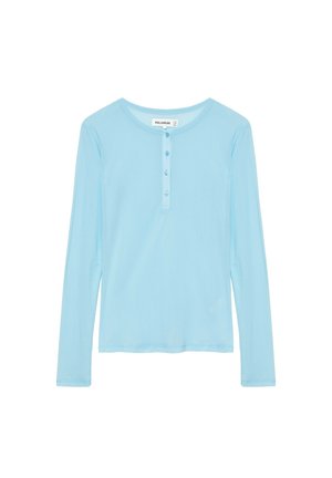 PULL&BEAR, SLIM-FIT LONG SLEEVE WITH BUTTONS SEMI-SHEER - T-SHIRT - Long sleeved top - light-blue denim