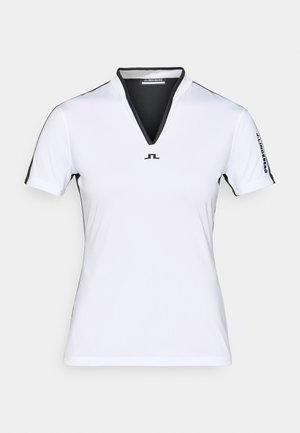 Hvit kortermet polo skjorte med V-hals design, svarte detaljer langs kragen og ermene, med en logo på brystet.