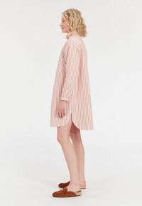 INES DE LA FRESSANGE MONICA - Robe chemise - p ecru red