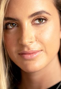 Ere Perez ALMOND OIL EYEBROW PENCIL - Matite sopracciglia - perfect