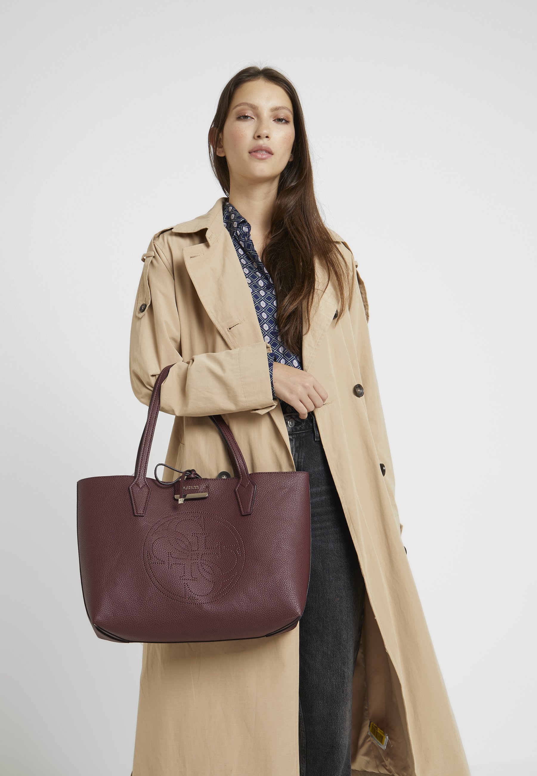 bobbi inside out tote set