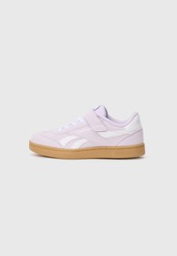 Unselected, digital gleam/white/gum