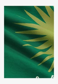 Niewybrane, bright green