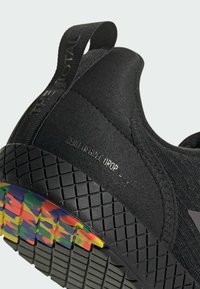 adidas Performance THE TOTAL - Training shoe - core black   charcoal   lucid blue