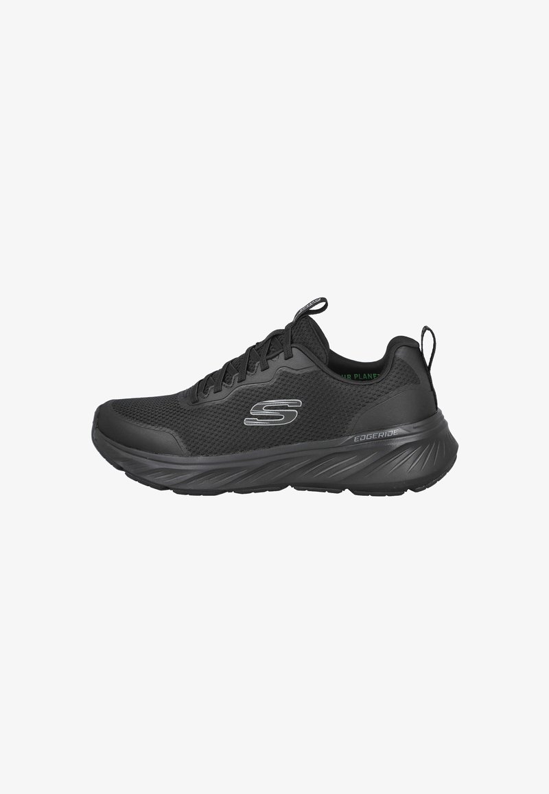 Zapatillas negras Skechers Edge Ride con parte superior de malla, cierre de cordones en la parte delantera, suela acolchada y lengüetas en la lengüeta y el talón.