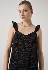 Pieces PCADELIA ANKLE DRESS - Maksikleit - black/cloud dancer