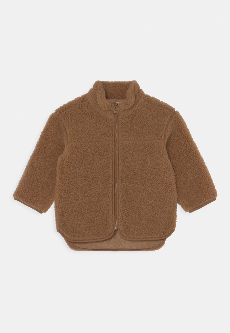 Veste polaire marron pour tout-petit avec fermeture éclair intégrale à l’avant, manches longues et ourlet arrondi sur fond blanc uni.
