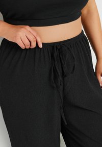 Yours Clothing TEXTURED WIDE LEG  - Broek - black