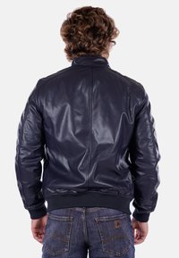 Markup Giacca in similpelle - blu