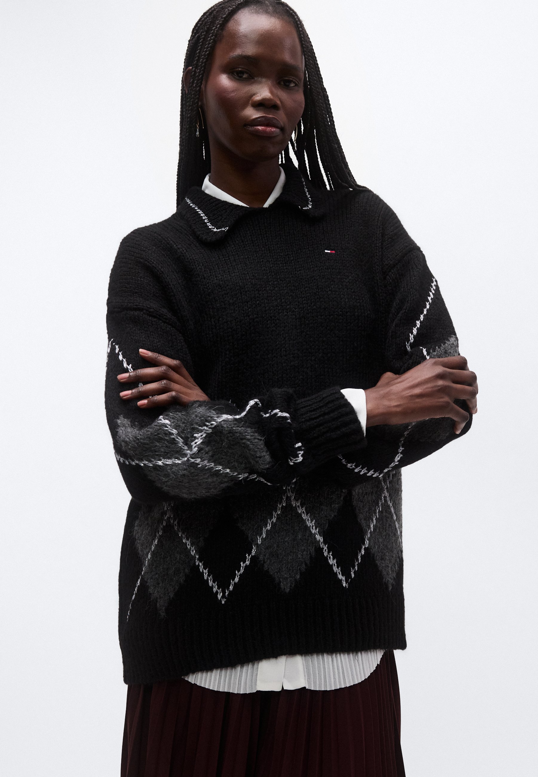 Tommy Jeans 아가일 스웨터 점퍼