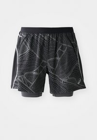 Svart treningsshorts med et strukturert grått mønster, med elastisk livlinning og lysegrå detaljer på sidene.