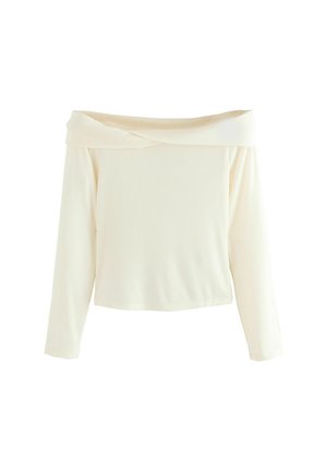 Off-shoulder langærmet top i blødt cremefarvet stof med ribbet tekstur og lige kant, med en detaljeret foldet halsudskæring.