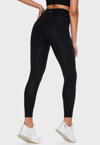 SQUATPROOF Legging (type pantalon) - black