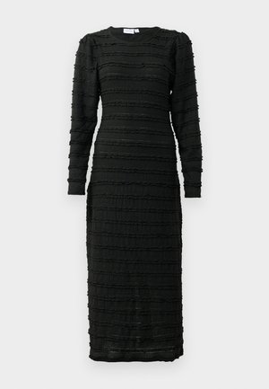 Abito nero con maniche lunghe, con righe orizzontali testurizzate e una silhouette aderente, realizzato in un materiale leggero e elastico.