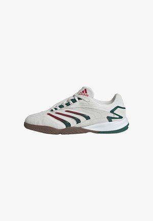 adidas Originals, ADIDAS ORIGINALS PREDATOR SALA SHOES UNISEX - Sneakers - core white collegiate green cloud white