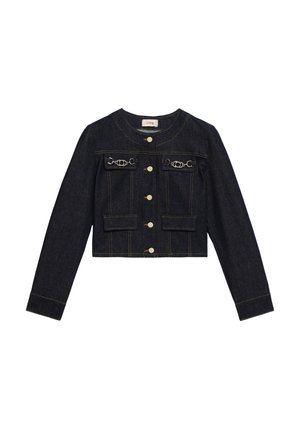 Donker denim cropped jasje met een ronde halslijn, grote voorkantzakken, zilverkleurige hardware en contraststiksels. Knopen aan de voorkant.