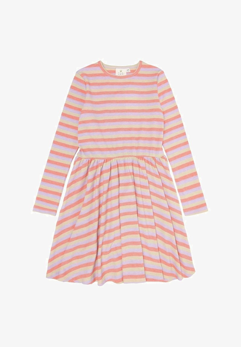 Robe à manches longues rayée en rose, orange et violet clair. Présente une texture côtelée, une taille froncée et une jupe évasée.