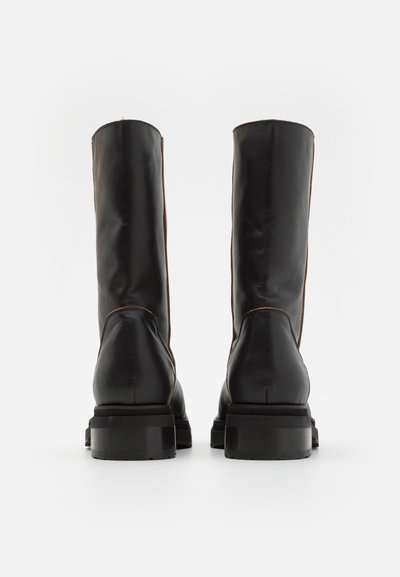 ECKHAUS LATTA STACKED BOOT UNISEX - Botas - black/brown